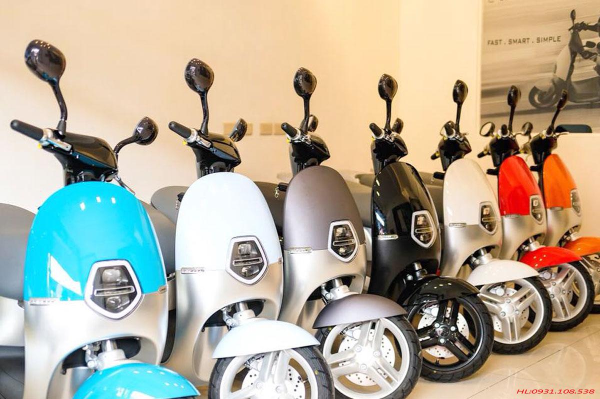 Xe-máy-điện-Ecooter-mau-rực-rỡ Xe-máy-điện-Ecooter-mau-rực-rỡ