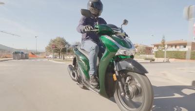 Honda SH125i Verde Vetro màu xanh lục bảo Nhập Khẩu Ý SIÊU HOT